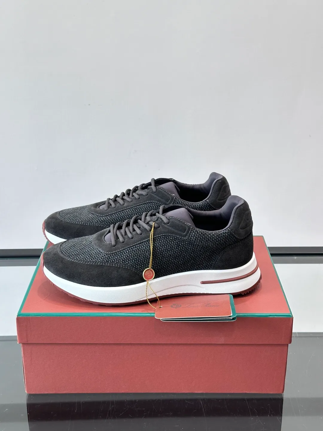 Men's men's shoes 💰p580 "Loro men's shoes 💰pian＊" Week End Walk series sports shoes, using exclusive raw materials, mesh upper + suede stitching, breathable and comfortable, rubber soles with strong grip, suitable for commuting and casual outings. Low-key high-end gray tone, versatile suit or casual wear, size: 39-44 (customized at 38.45.46)